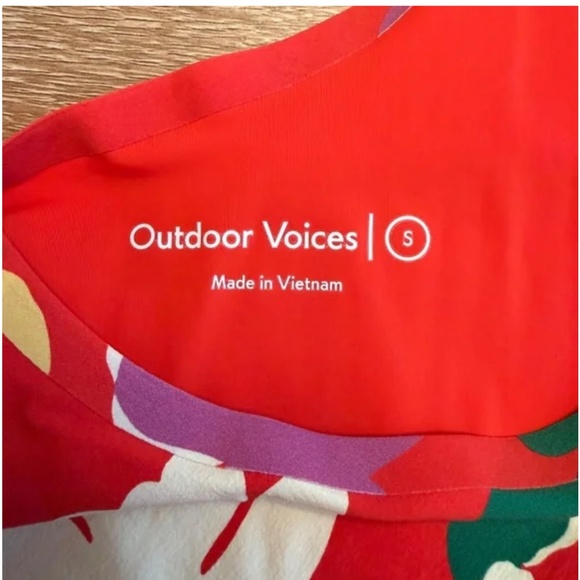 OUTDOOR VOICES The Exercise Dress In Ditzy Butterfly Women’s Size Small - Picture 5 of 10